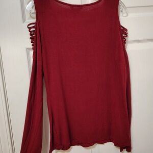 Rock & Republic Burgundy Cold-Shoulder Long Sleeve Top